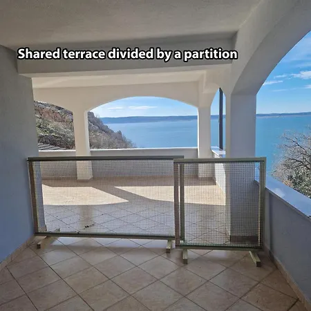Mira * Starigrad Paklenica