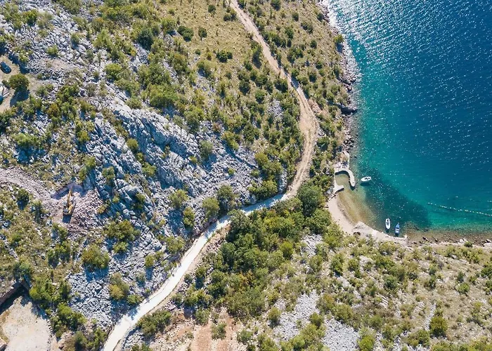 Apartman Mira Starigrad-Paklenica