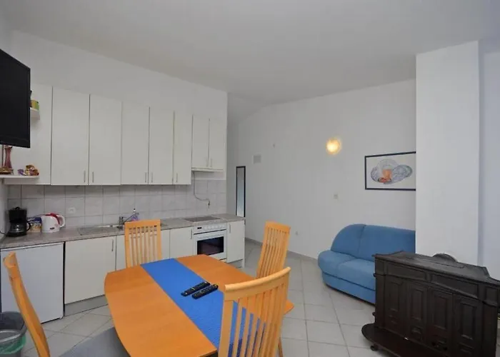 Apartman Mira
