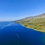 Mira Starigrad Paklenica